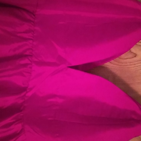 Two identical hi/low bridesmaid dresses - Picture 2 of 2